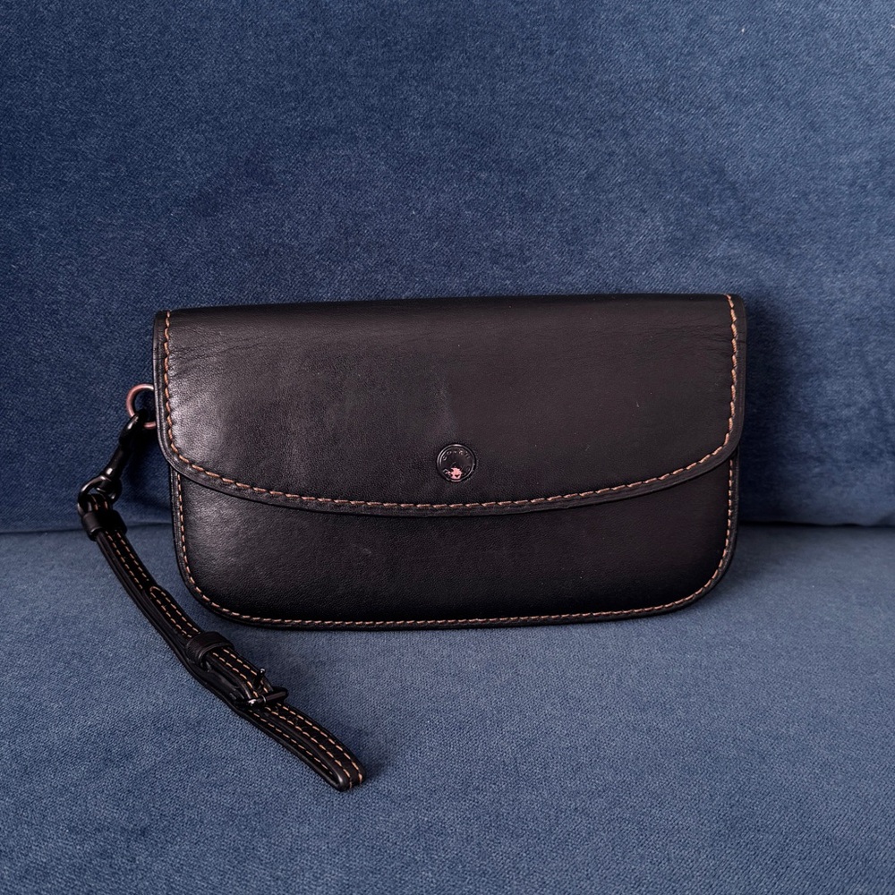 Coach 1941 Wristlet Glove Tanned Leather Clutch Removable Strap‎ Snap Flap Black